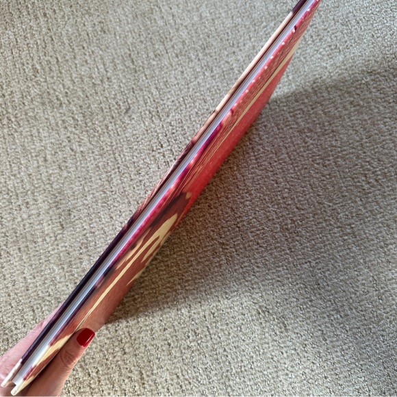 Rare Taylor Swift Red Book - Picture 3 of 7